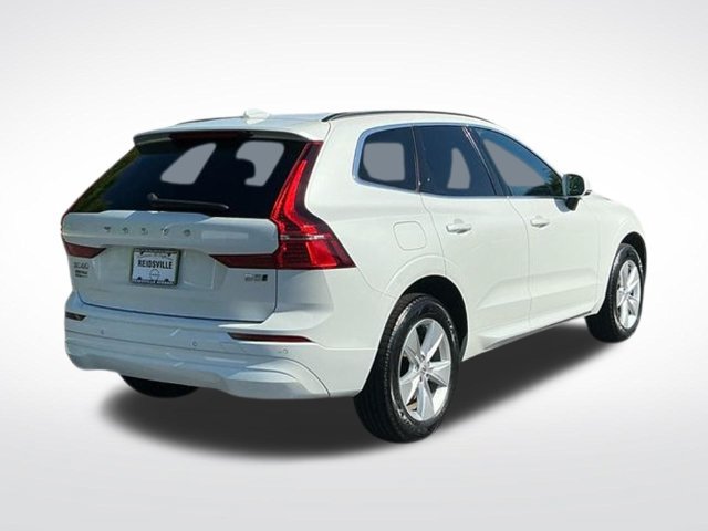 Used 2022 Volvo XC60 B5 Momentum AWD/4WD image 5