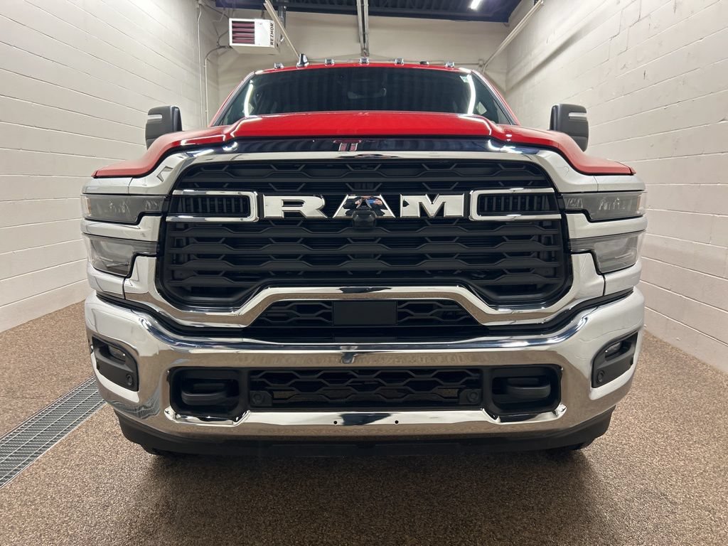 New 2026 RAM 2500 Tradesman AWD/4WD image 6