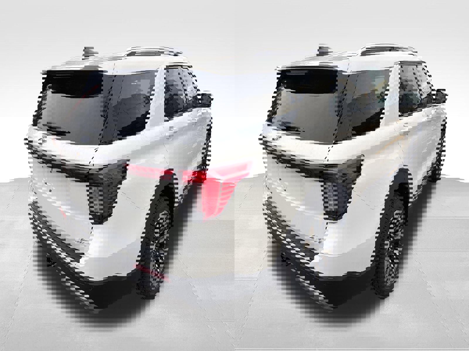 New 2026 Ford Explorer Platinum w/ LUX Leather Package image 6