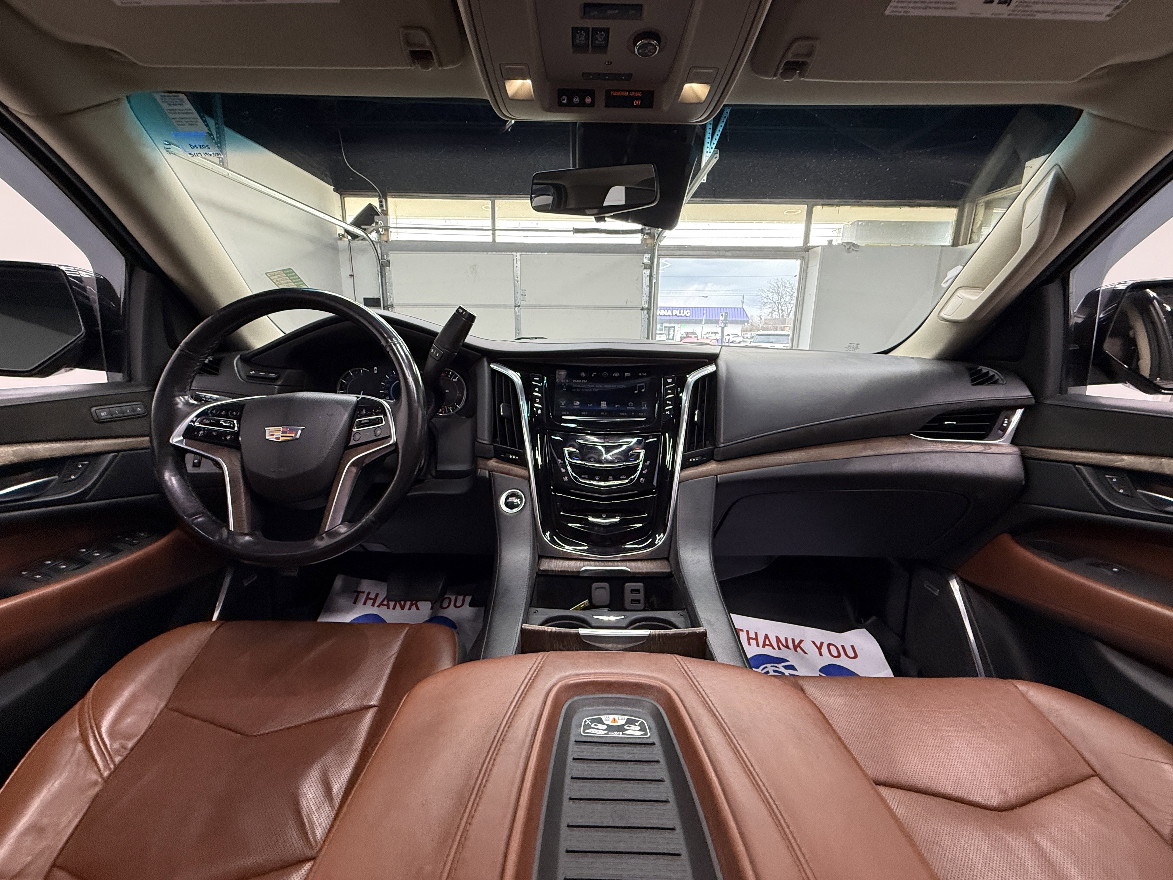 Used 2018 Cadillac Escalade Luxury image 15