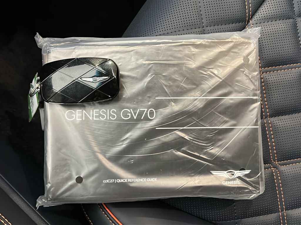 New 2026 Genesis GV70 3.5T Sport Prestige AWD/4WD image 31