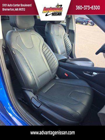 Used 2022 Hyundai Elantra Limited w/ Preferred Accessory Package FWD image 15