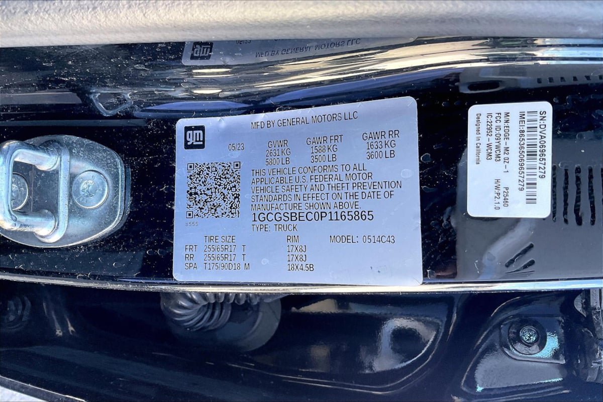 Used 2023 Chevrolet Colorado W/T RWD image 34