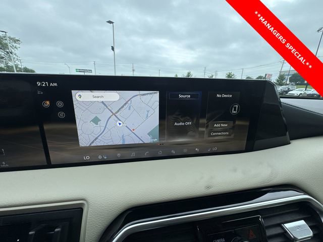 New 2025 Nissan Armada Platinum Reserve image 16