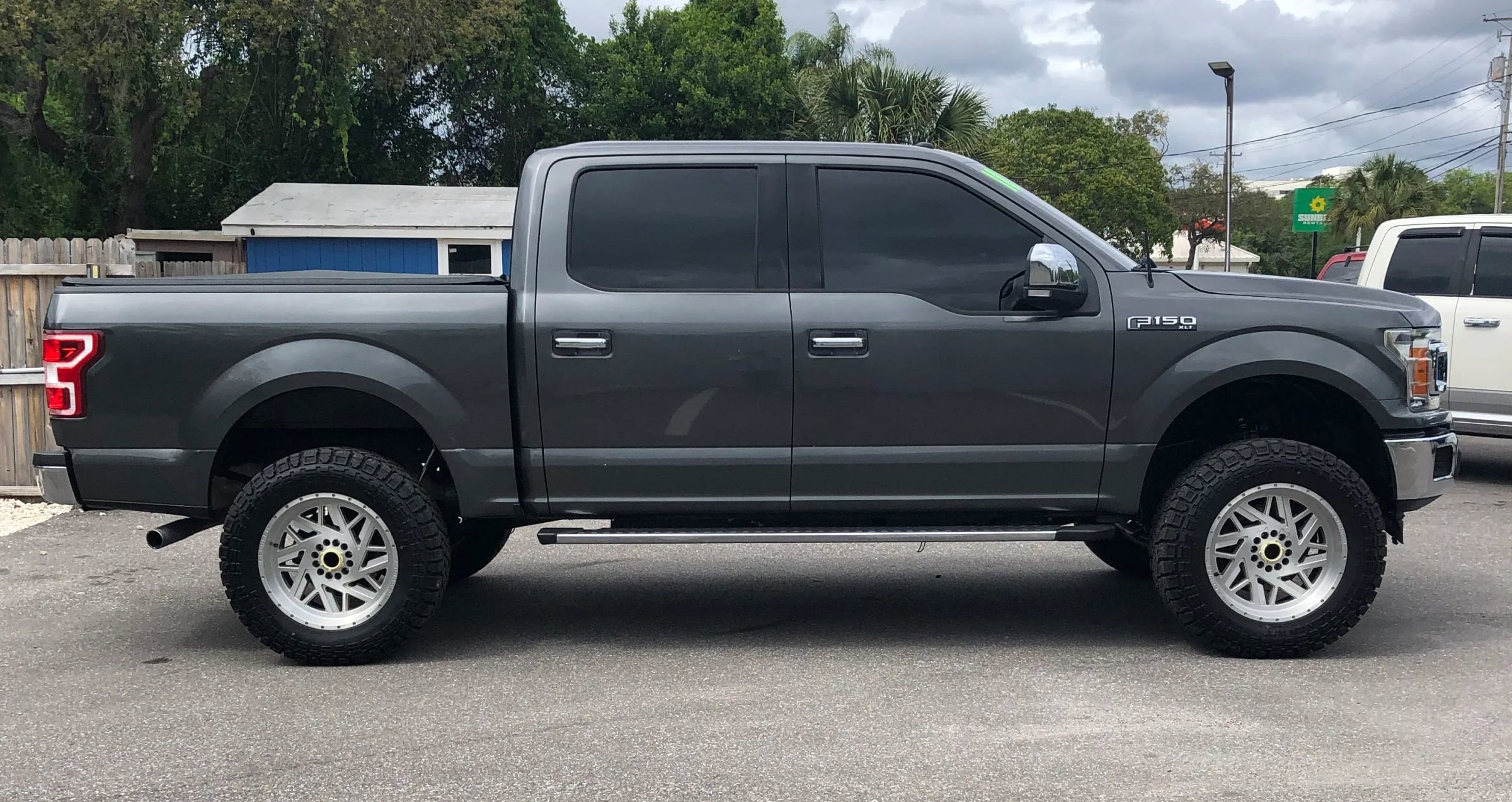 Used 2018 Ford F150 XLT w/ Equipment Group 302A Luxury image 2