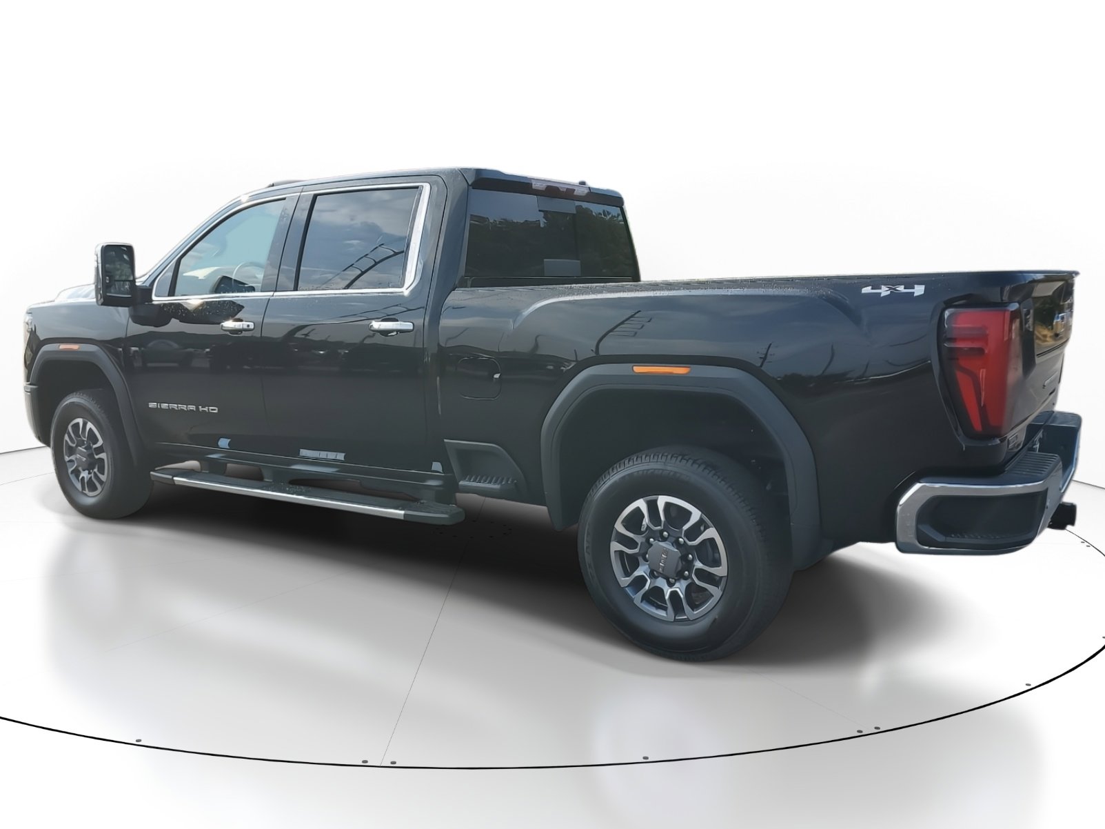 New 2025 GMC Sierra 2500 SLT w/ SLT Premium Package image 4