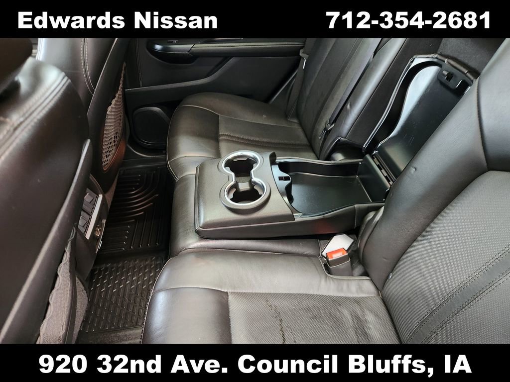 Used 2015 Cadillac SRX Luxury image 24