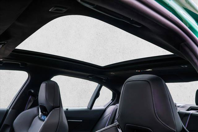New 2026 BMW M5 w/ Executive Package image 11
