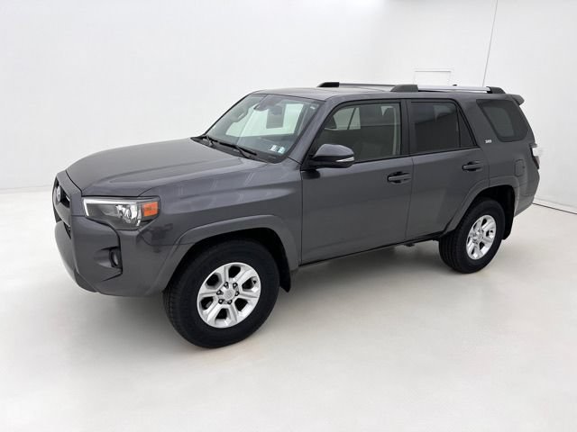 Used 2023 Toyota 4Runner SR5 Premium w/ Moonroof Package RWD image 5