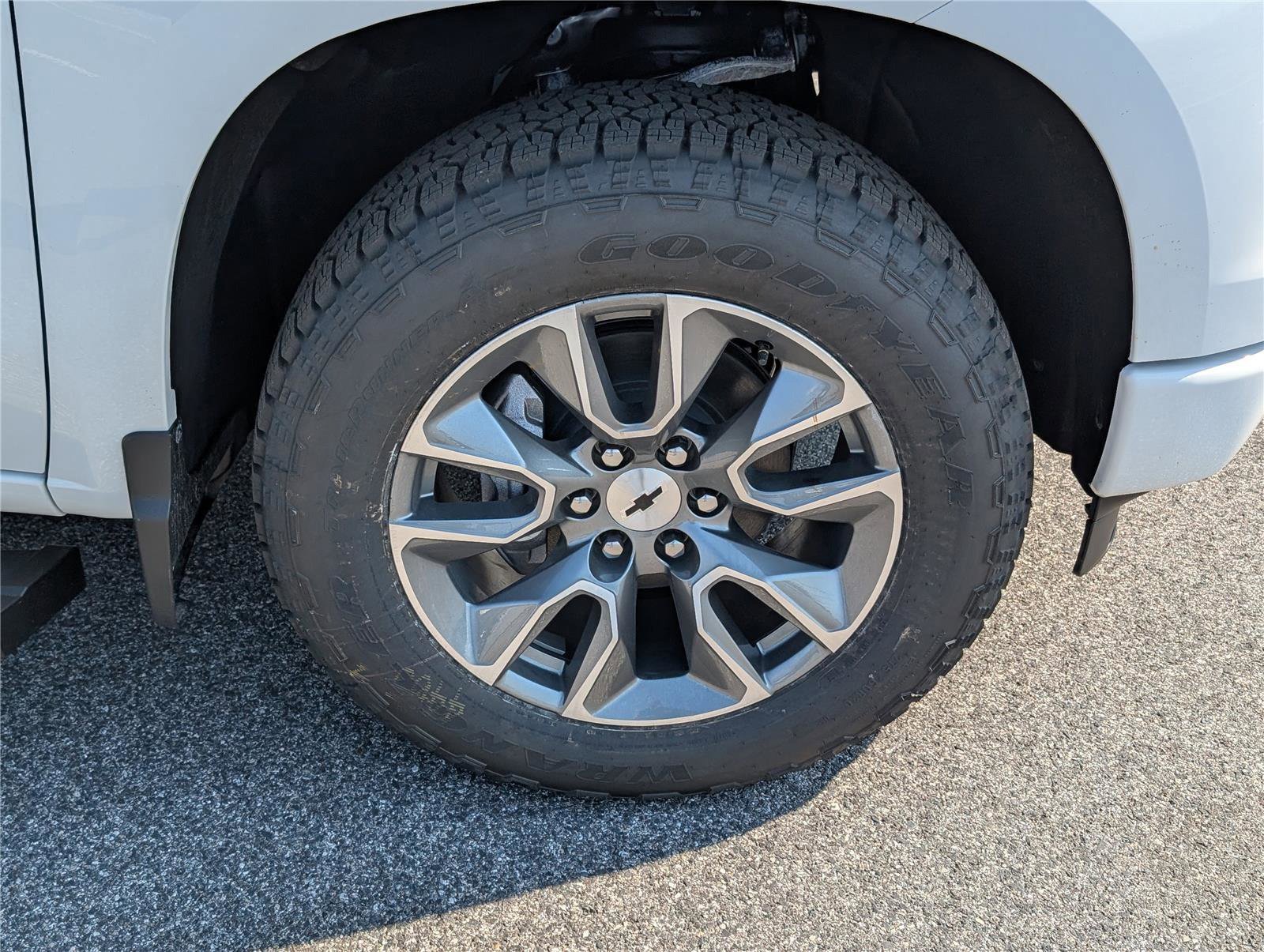 New 2026 Chevrolet Silverado 1500 RST AWD/4WD image 7