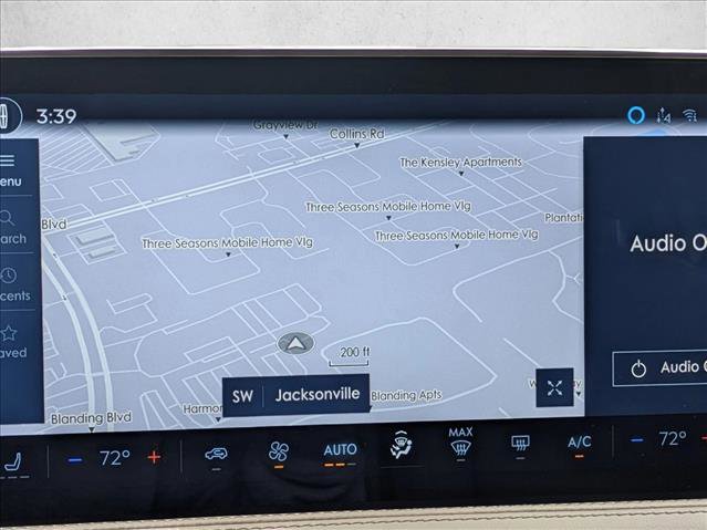 Used 2024 Lincoln Corsair Reserve image 12