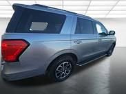 Used 2022 Ford Expedition XLT AWD/4WD image 15