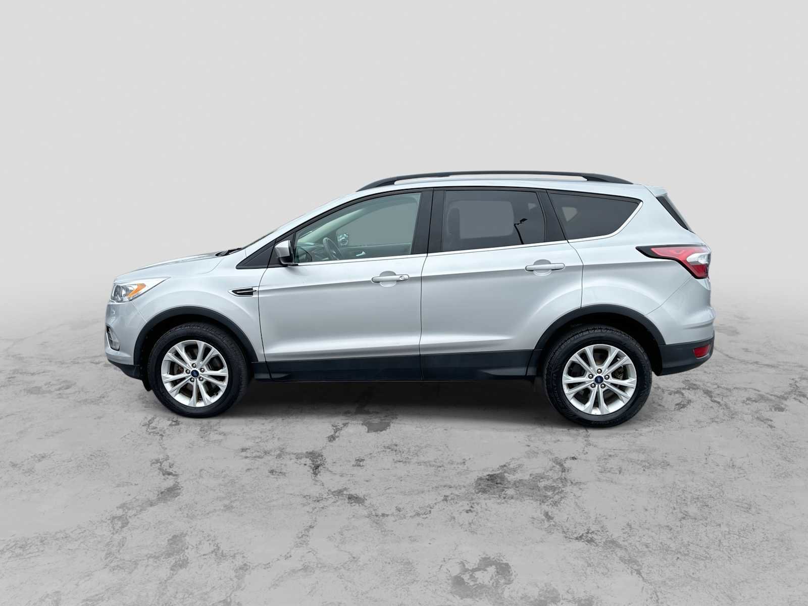 Used 2018 Ford Escape SEL AWD/4WD image 5