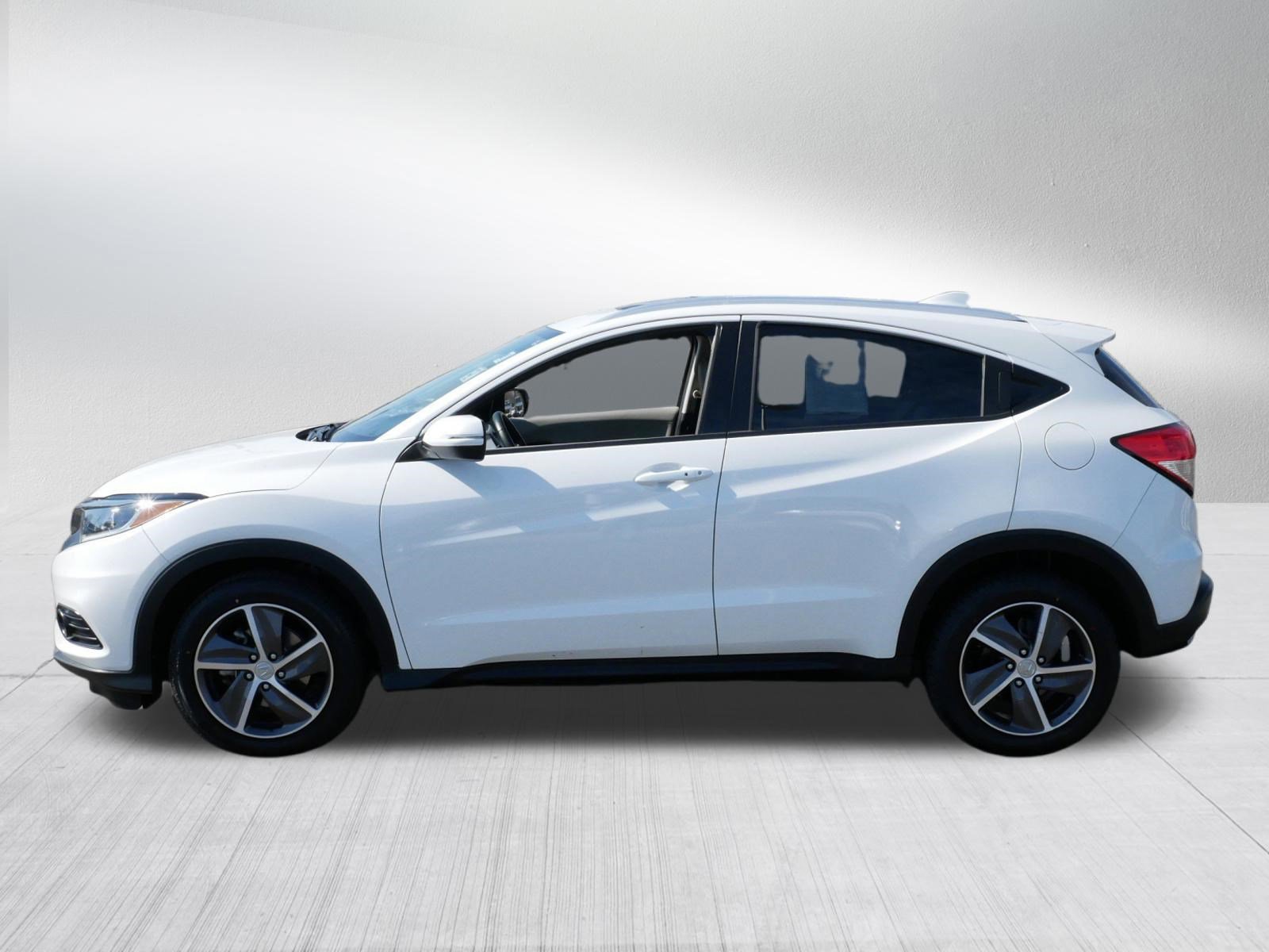 Used 2022 Honda HR-V EX-L image 4