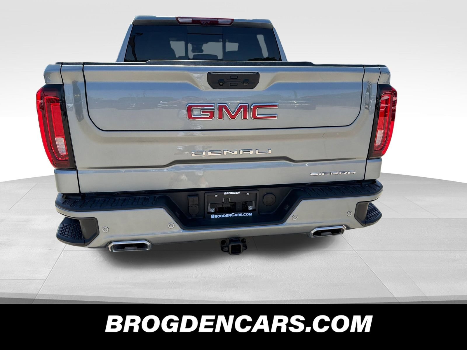 Used 2026 GMC Sierra 1500 Denali w/ Technology Package AWD/4WD image 7