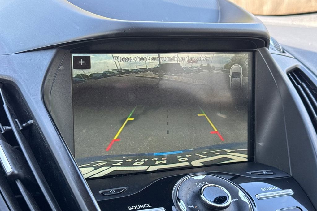 Used 2019 Ford Escape Titanium AWD/4WD image 20