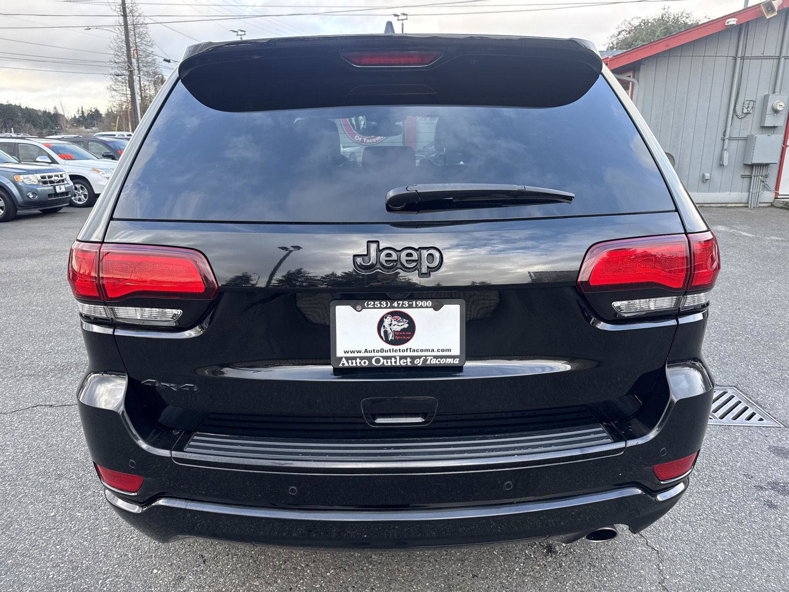 Used 2018 Jeep Grand Cherokee Altitude image 9