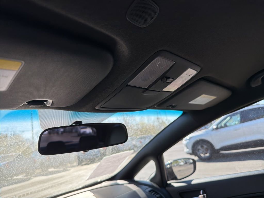 Used 2015 Kia Forte SX image 18