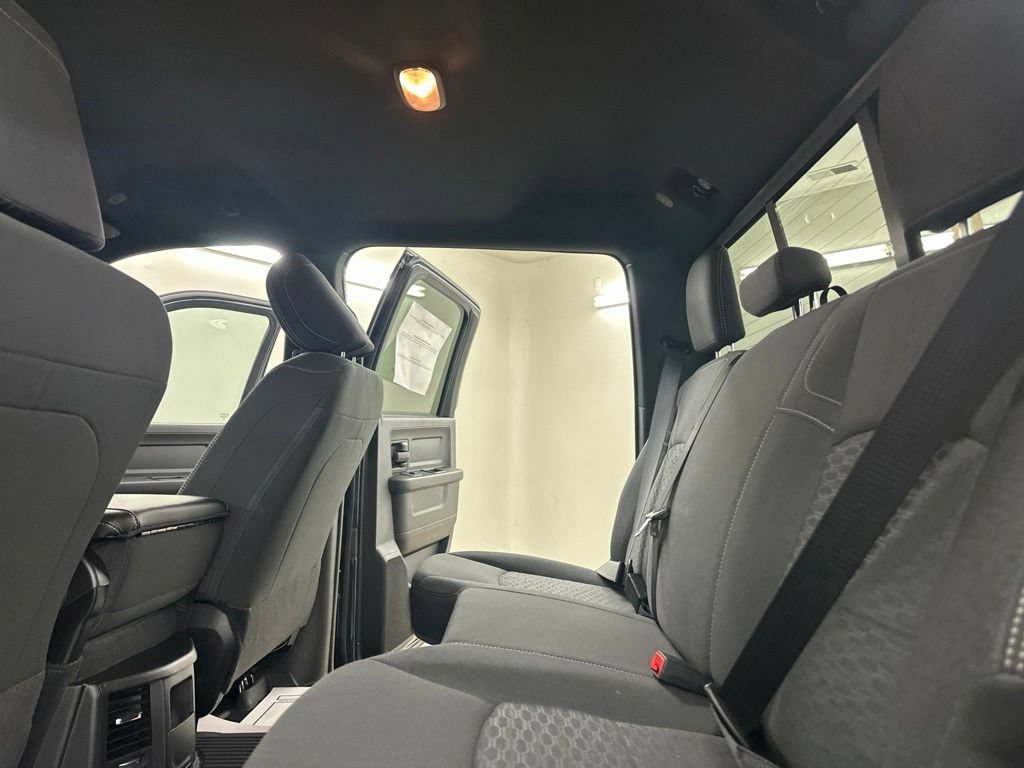 New 2026 RAM 2500 Warlock AWD/4WD image 33
