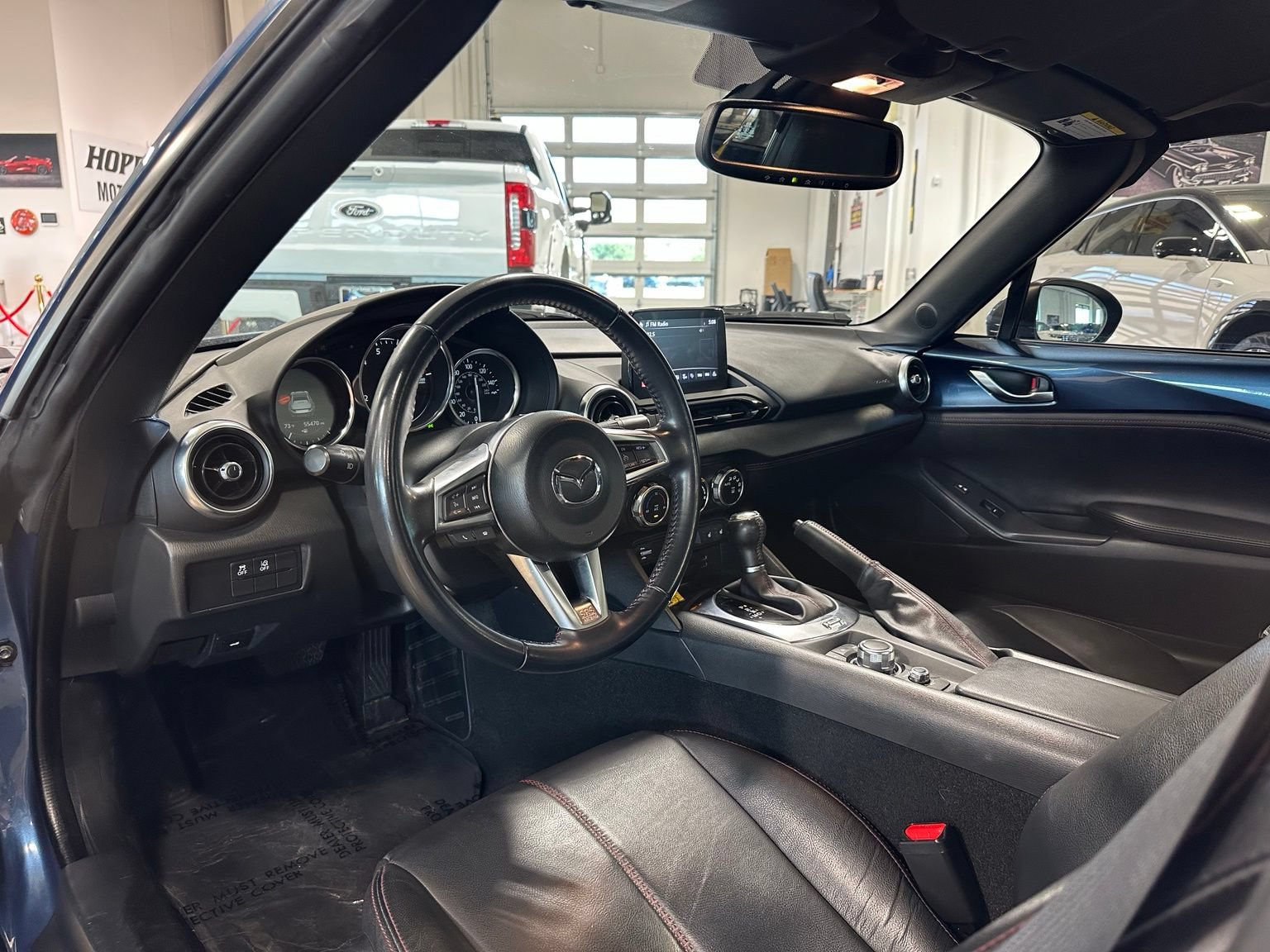 Used 2019 MAZDA MX-5 Miata RF Grand Touring RWD image 16