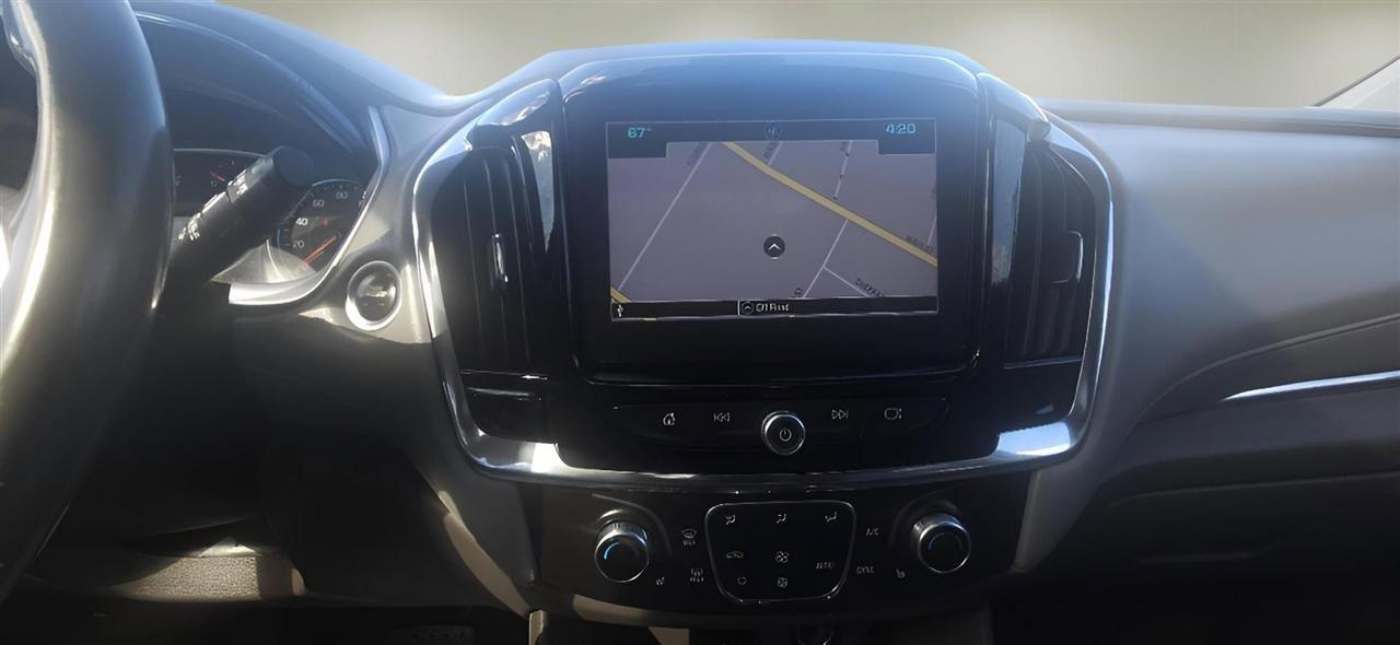 Used 2018 Chevrolet Traverse LT AWD/4WD image 14
