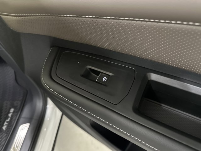 New 2026 Volkswagen Atlas SEL AWD/4WD image 39