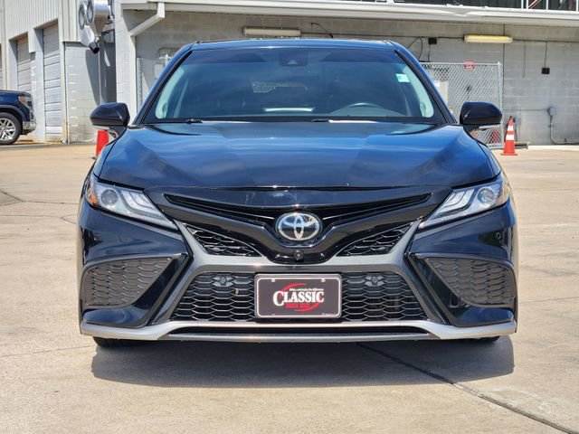 Used 2021 Toyota Camry XSE w/ Navigation Package FWD image 2