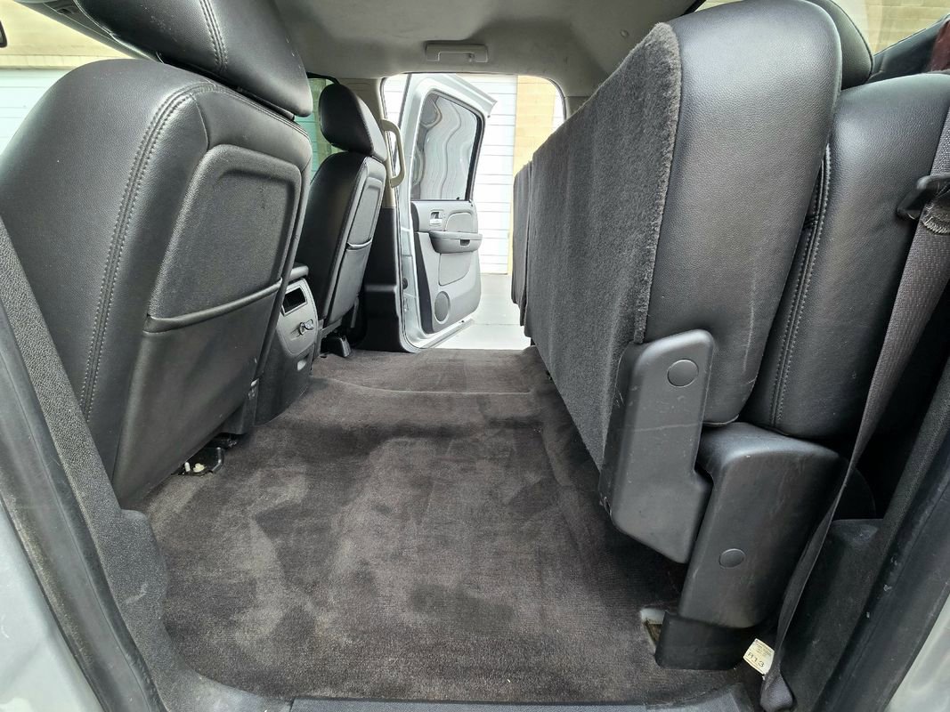 Used 2014 GMC Sierra 2500 SLT w/ Suspension Package, Off-Road image 32