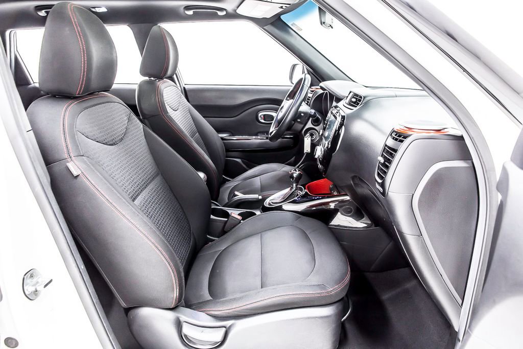 Used 2014 Kia Soul + image 31
