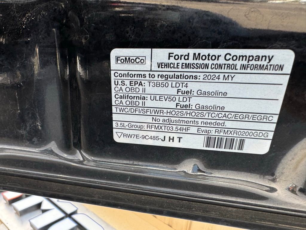 Used 2024 Ford Expedition XLT image 34