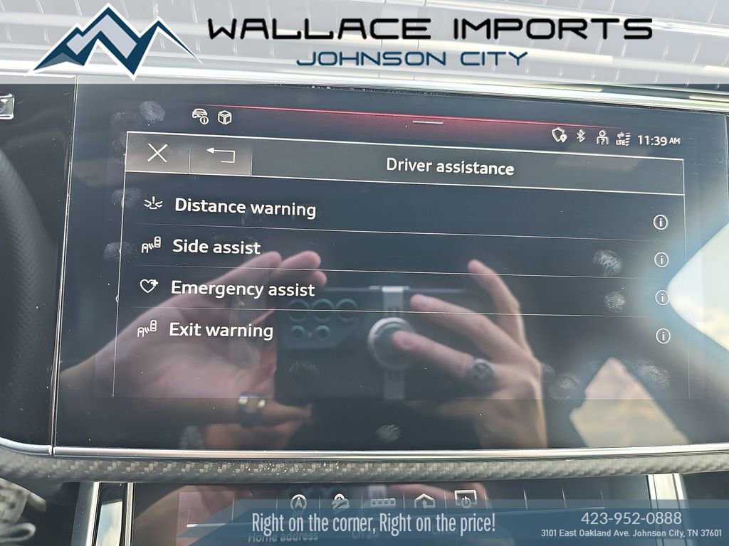 Used 2025 Audi SQ7 Premium Plus image 23