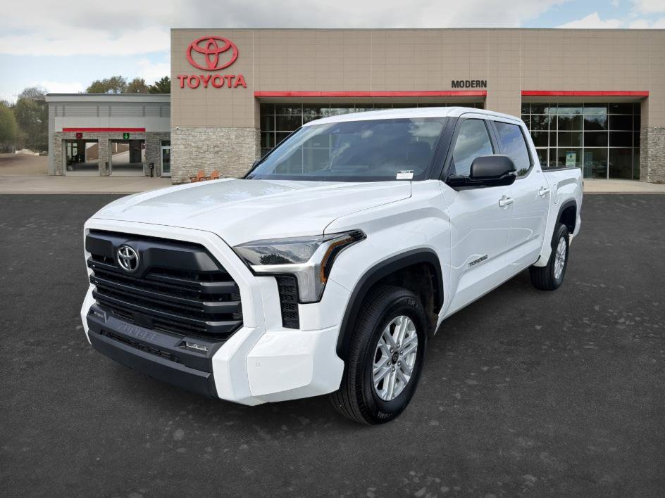 Certified 2025 Toyota Tundra SR5 w/ SR5 Premium Package AWD/4WD image 1
