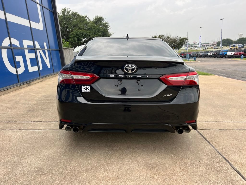 Used 2020 Toyota Camry XSE FWD image 7