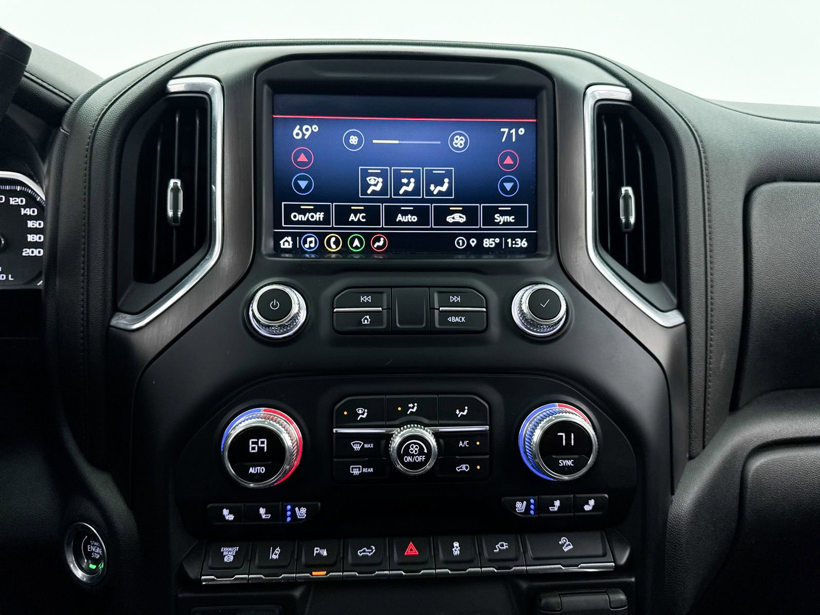 Used 2021 GMC Sierra 2500 AT4 w/ AT4 Premium Plus Package image 26