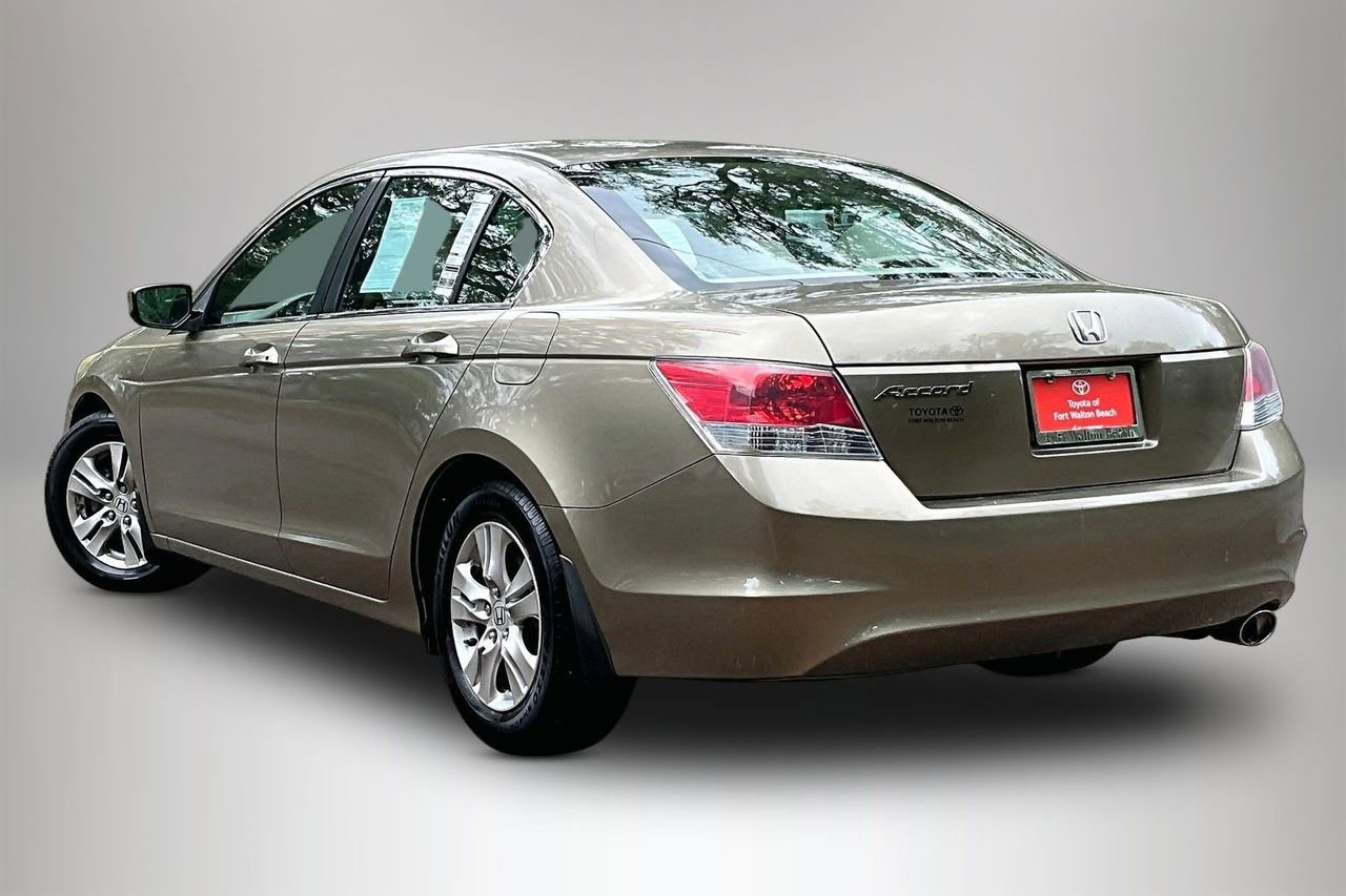 Used 2010 Honda Accord LX-P image 4