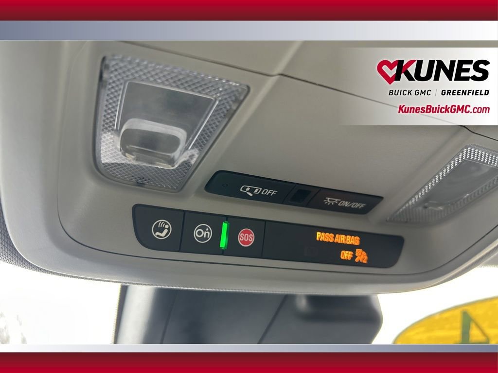 Used 2024 Chevrolet Malibu LT image 33