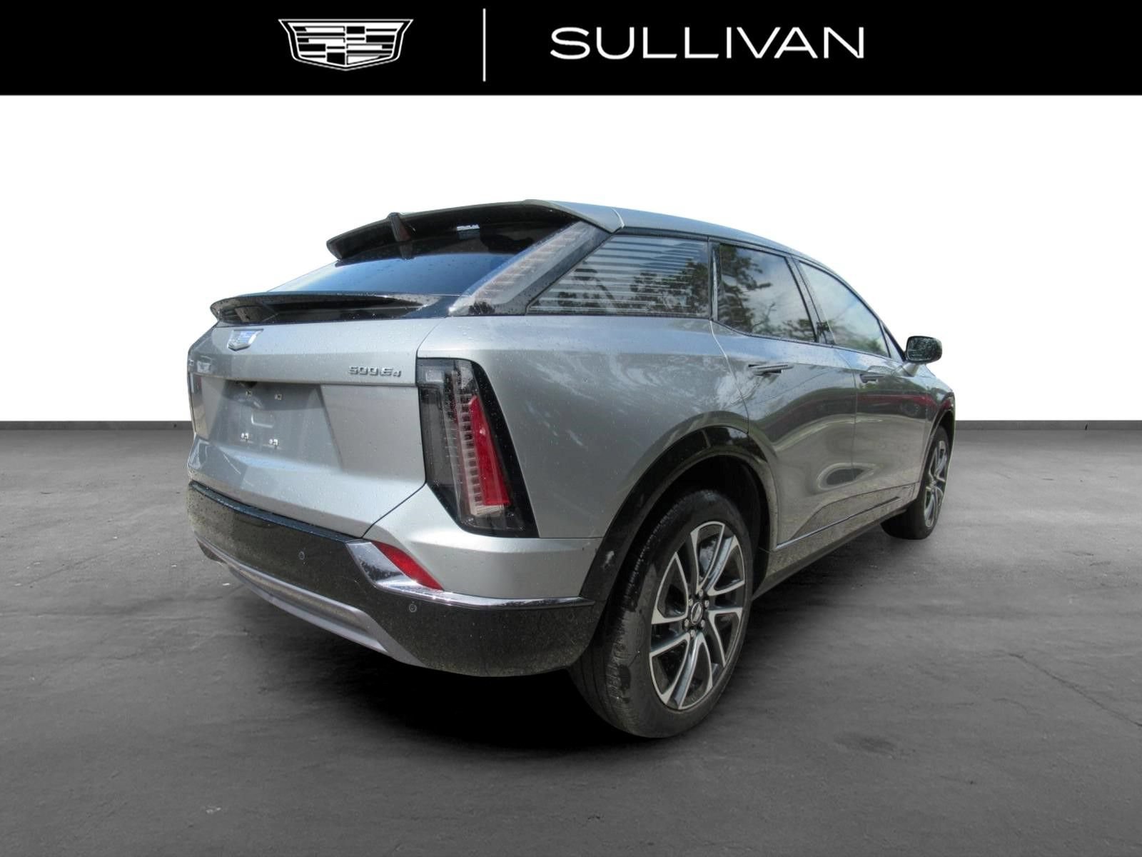Certified 2025 Cadillac Optiq Sport 2 w/ LPO, Floor Liner Package AWD/4WD image 8