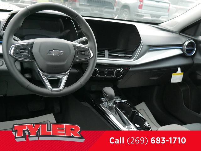 New 2026 Chevrolet Trax LT w/ Driver Confidence Package FWD image 39