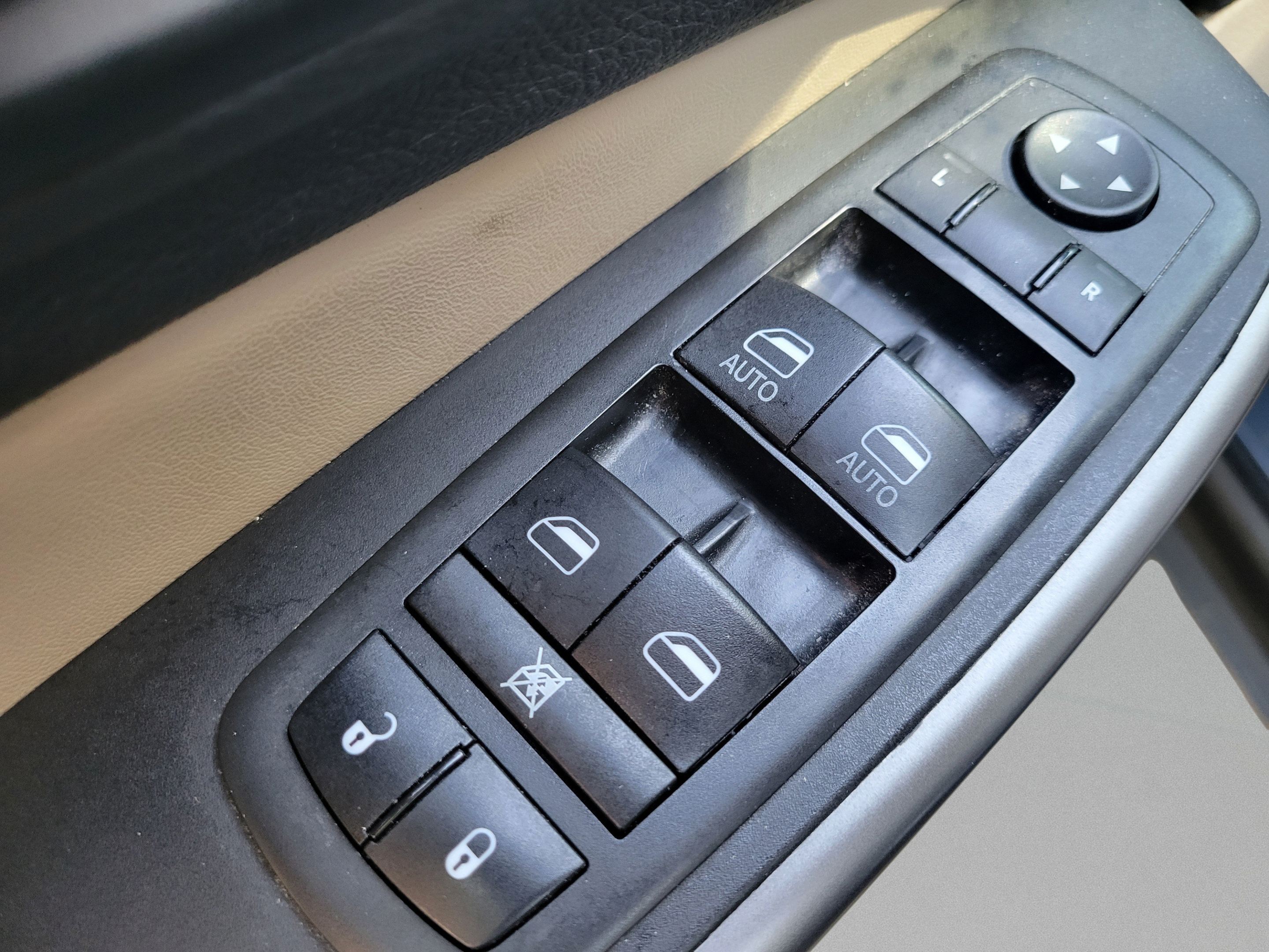 Certified 2021 Jeep Cherokee Latitude FWD image 13