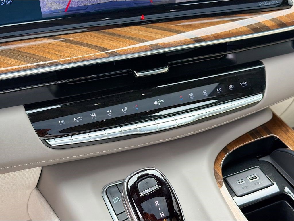 Certified 2024 Cadillac Escalade Sport Platinum image 14