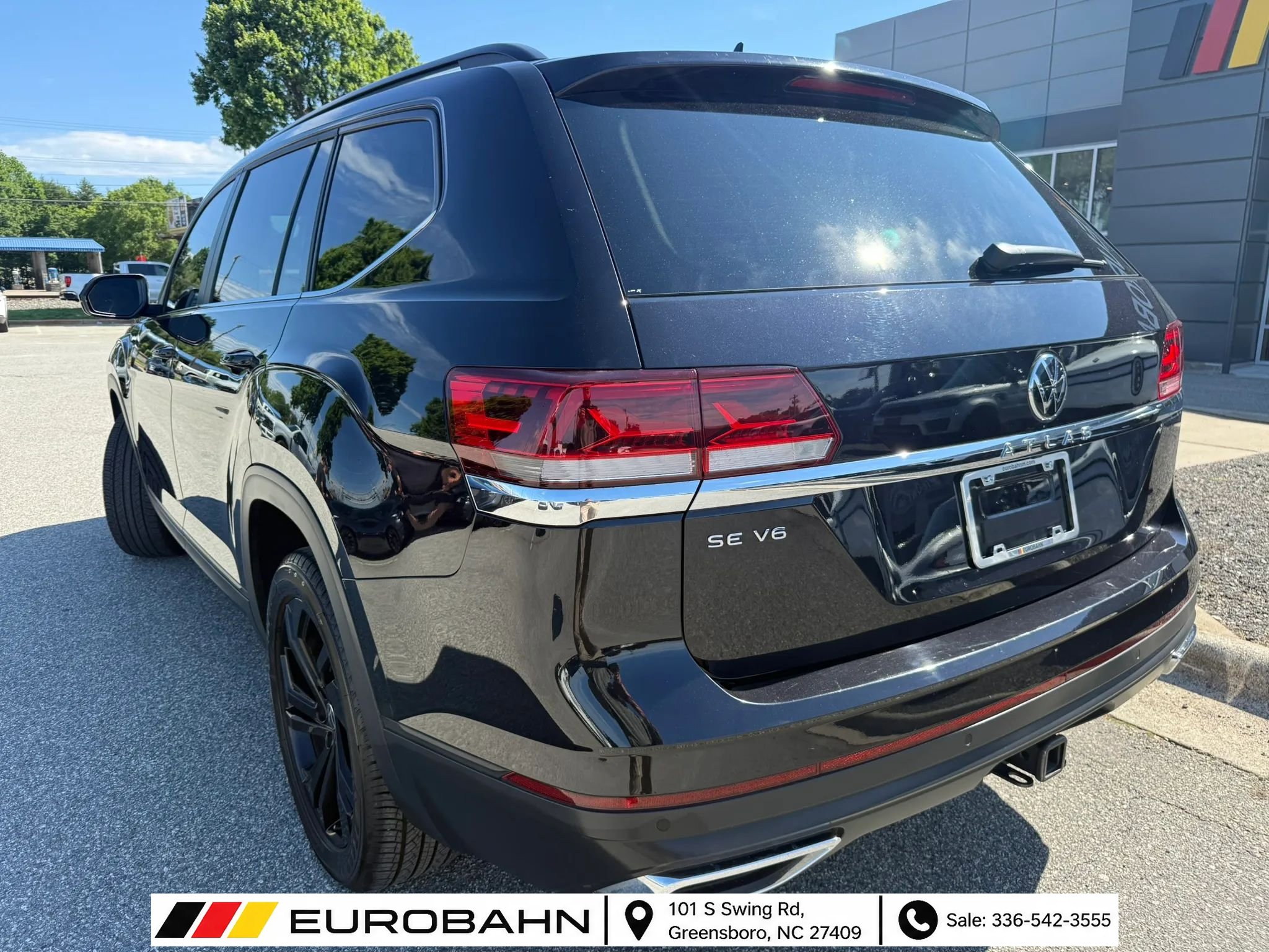 Used 2022 Volkswagen Atlas SE FWD image 3