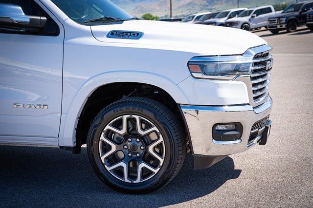 Used 2025 RAM 1500 Laramie image 5
