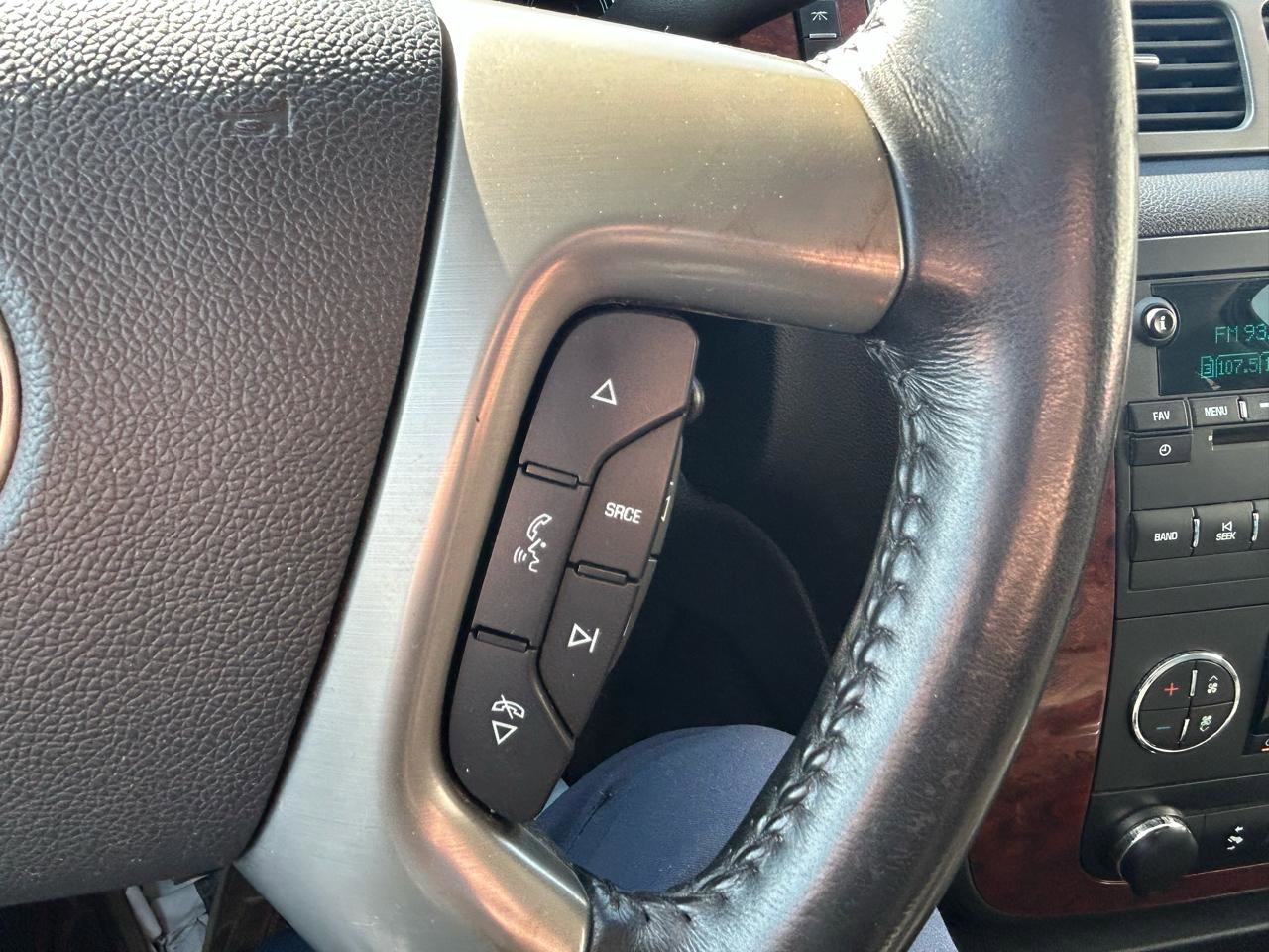 Used 2013 Chevrolet Avalanche LT w/ All-Star Edition image 20