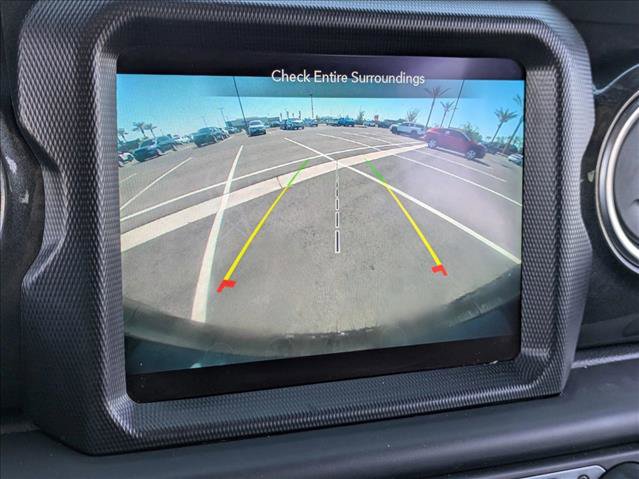 Used 2021 Jeep Wrangler Unlimited Sahara image 13