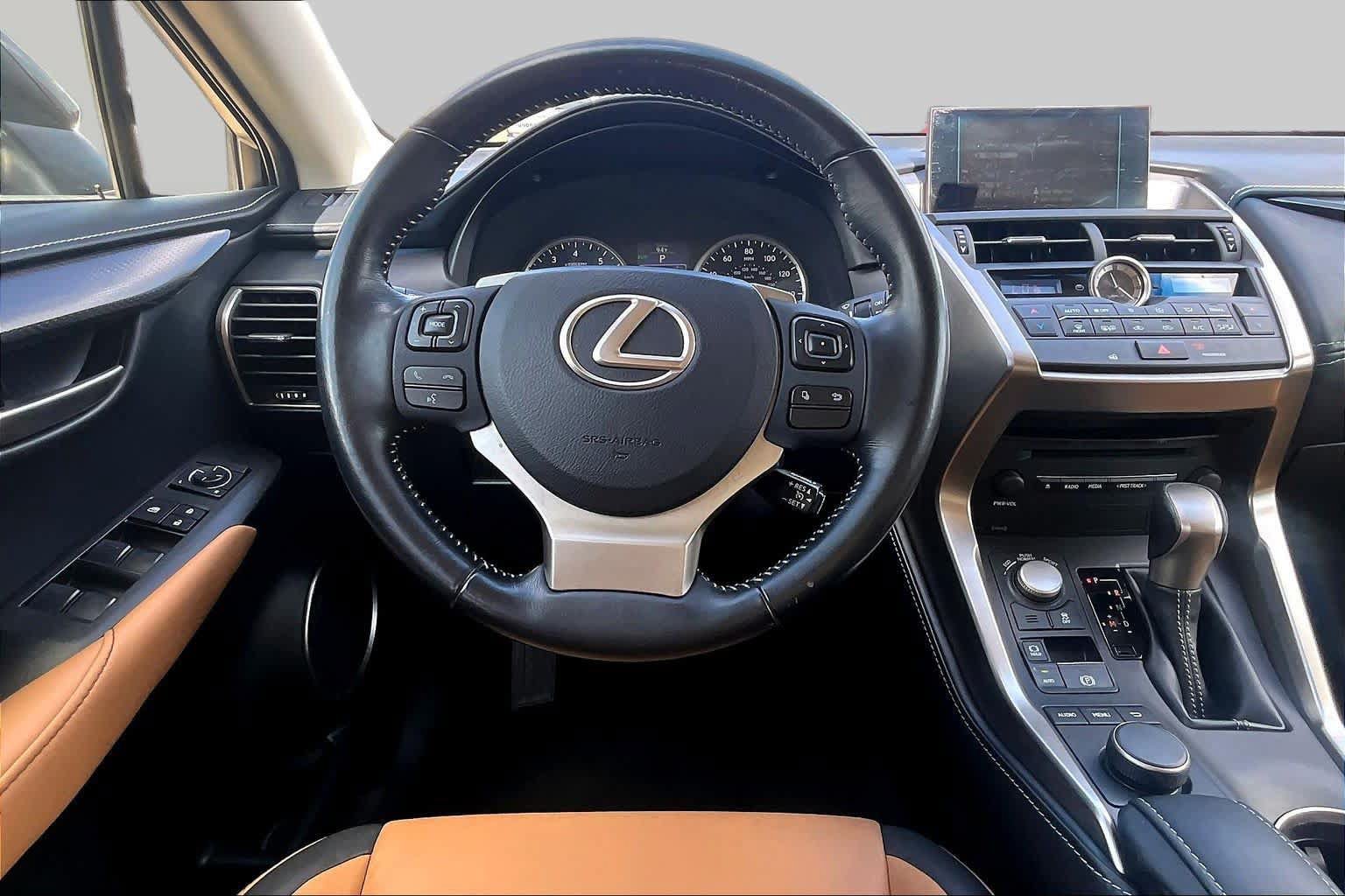 Used 2016 Lexus NX 200t FWD image 6