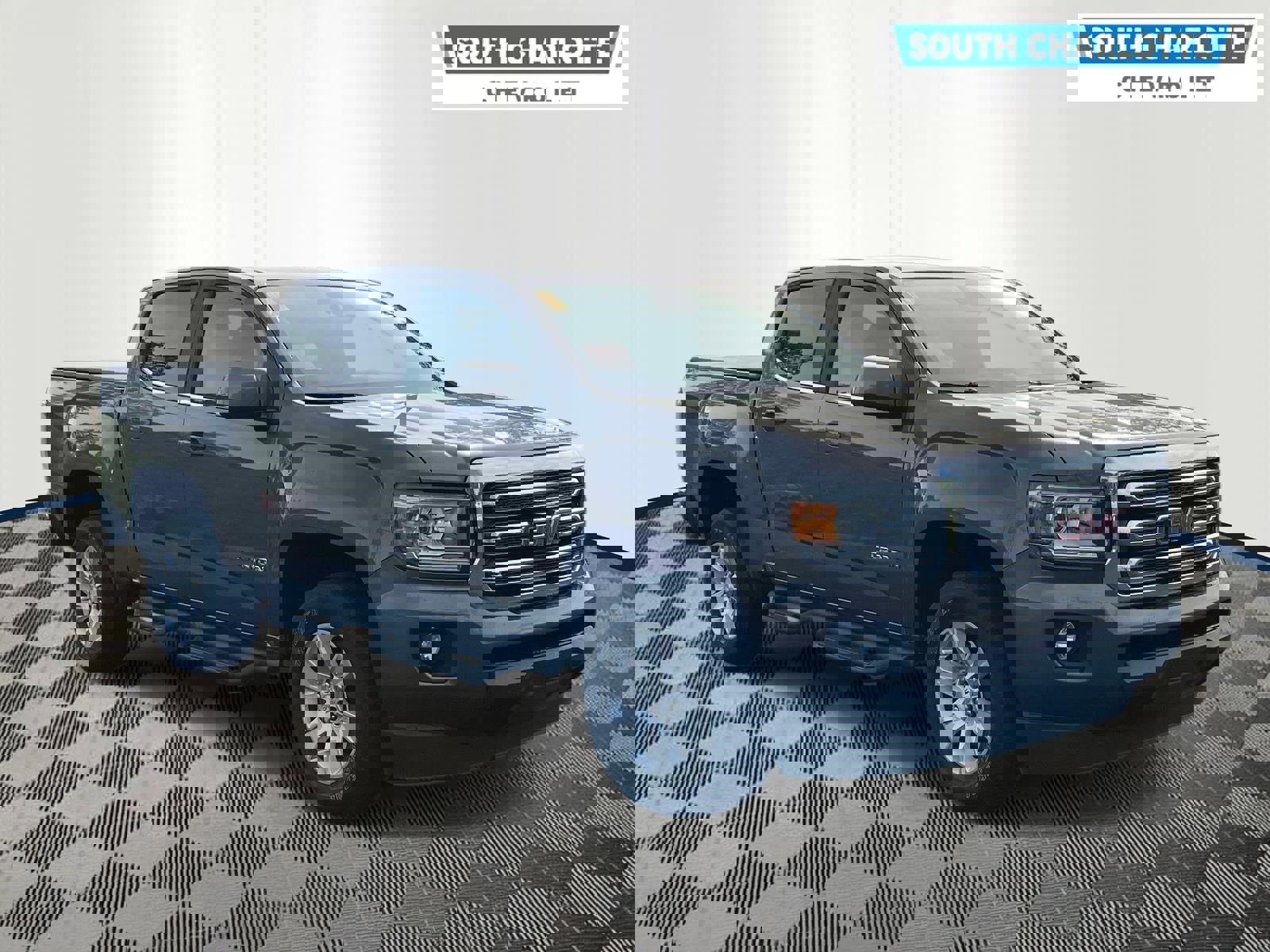 Used 2017 GMC Canyon SLE w/ SLE Convenience Package image 3