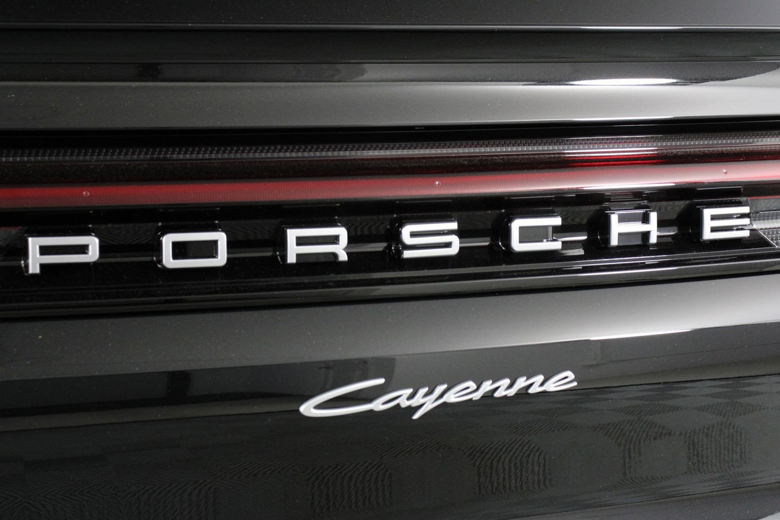 New 2026 Porsche Cayenne Coupe AWD/4WD image 22