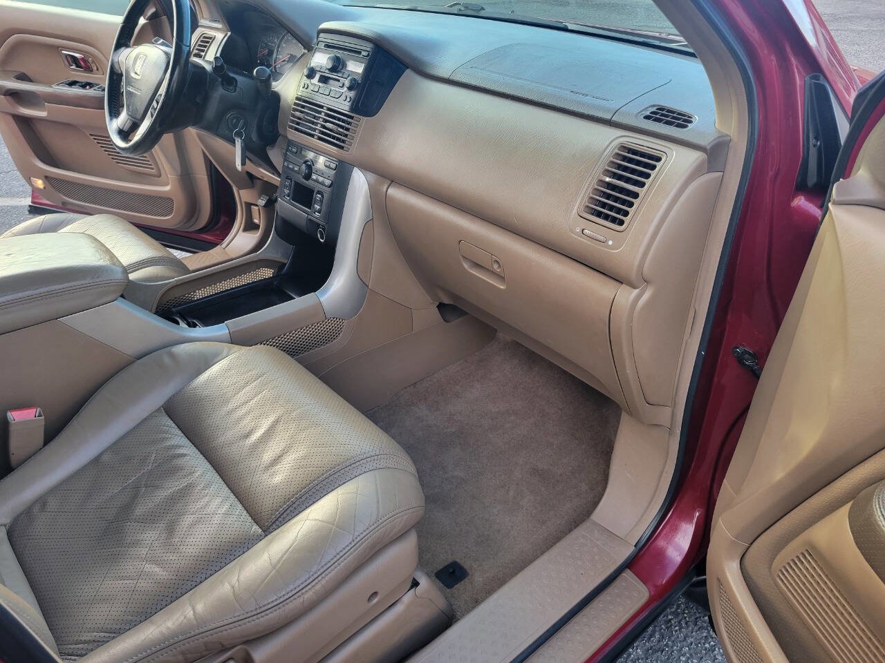 Used 2004 Honda Pilot EX image 15