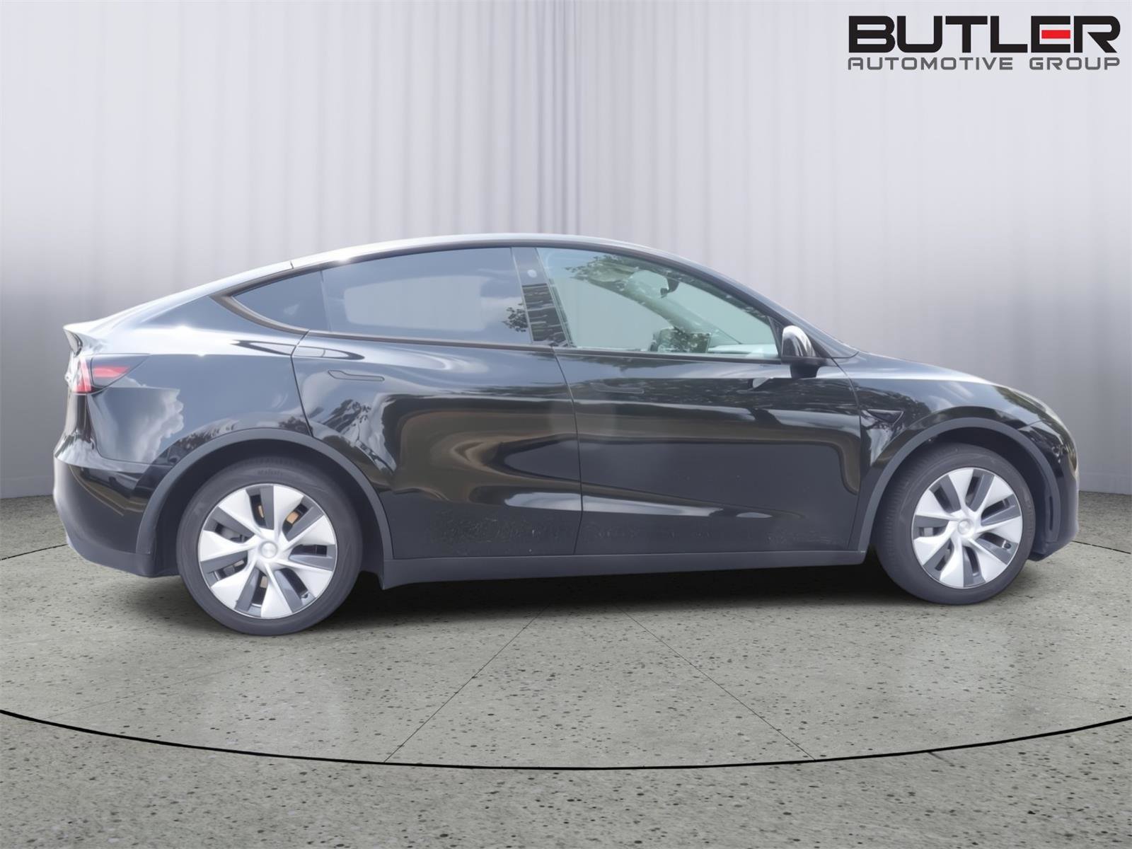 Used 2023 Tesla Model Y Long Range AWD/4WD image 8