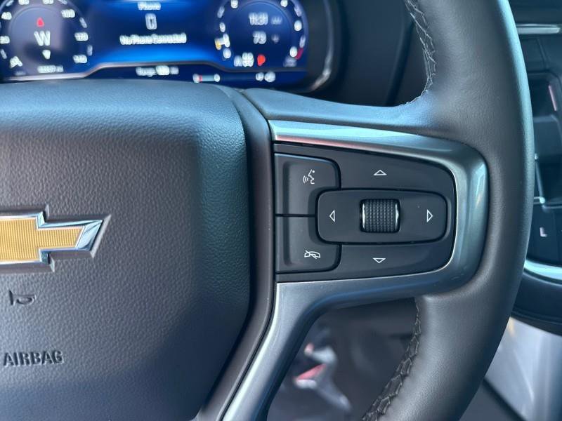 Used 2024 Chevrolet Suburban LT image 26